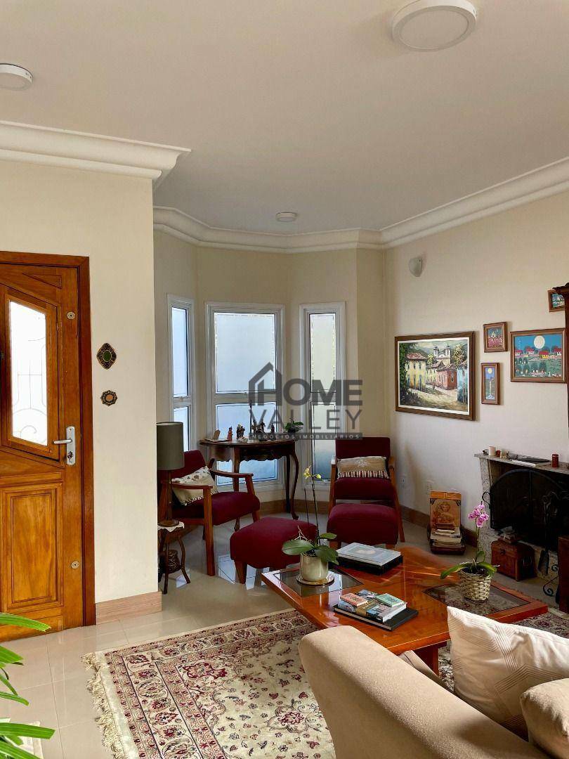 Casa de Condomínio à venda com 4 quartos, 260m² - Foto 7