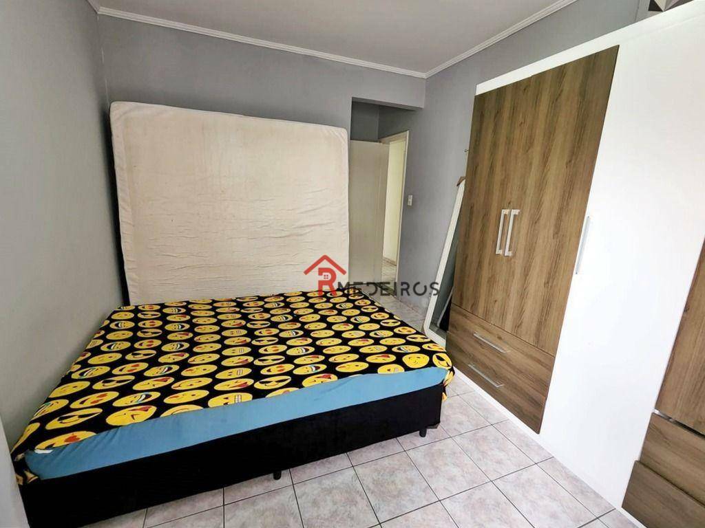 Apartamento à venda com 2 quartos, 70m² - Foto 13