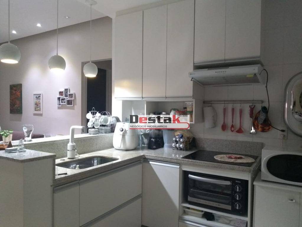 Apartamento à venda com 2 quartos, 50m² - Foto 12