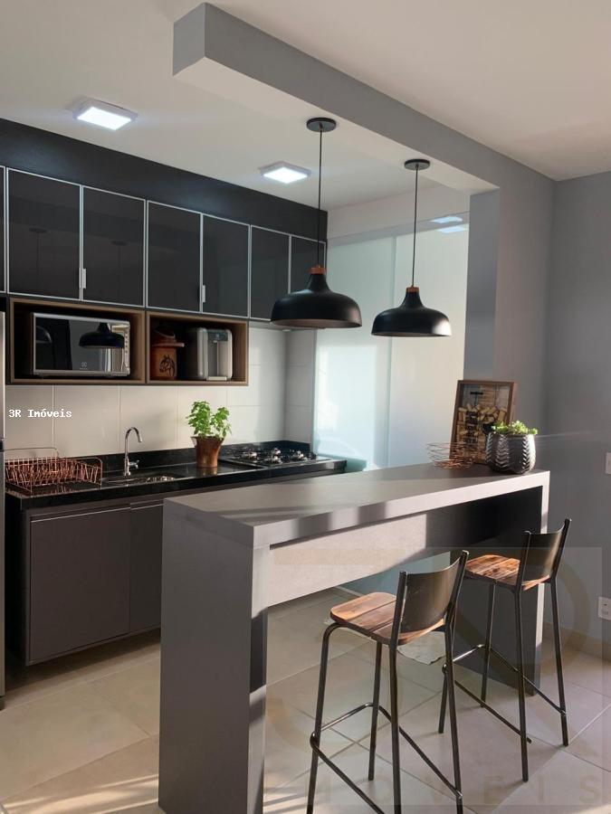 Apartamento para alugar com 2 quartos, 100m² - Foto 14