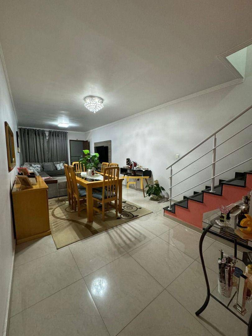 Casa à venda com 3 quartos, 140m² - Foto 3