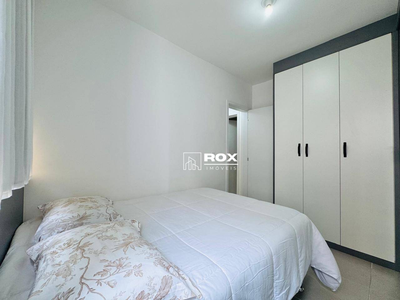 Apartamento à venda com 2 quartos, 67m² - Foto 16