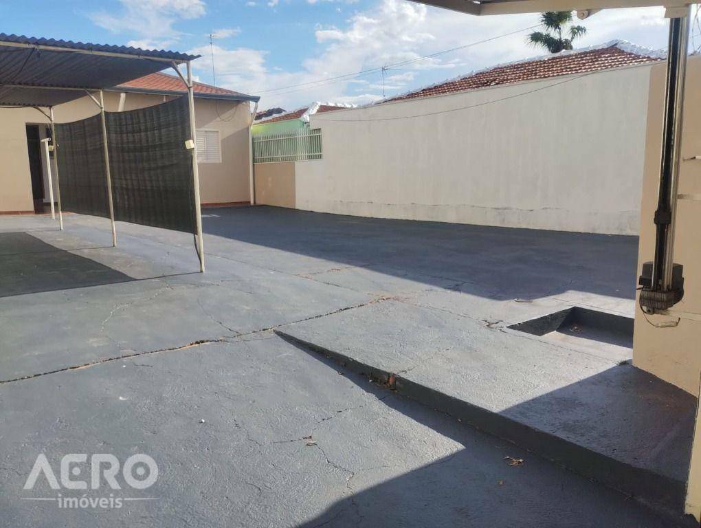 Casa à venda e aluguel com 2 quartos, 82m² - Foto 3