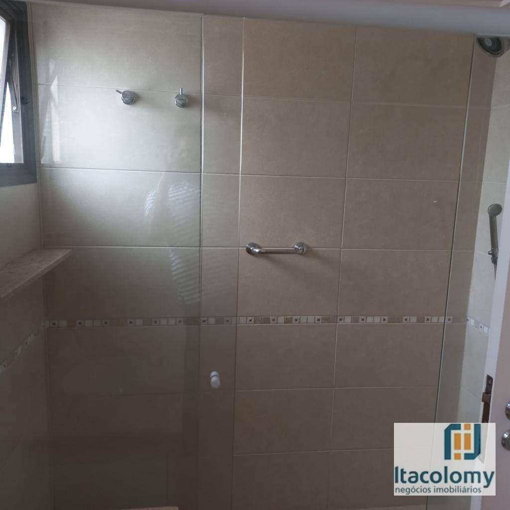 Apartamento à venda com 3 quartos, 123m² - Foto 14