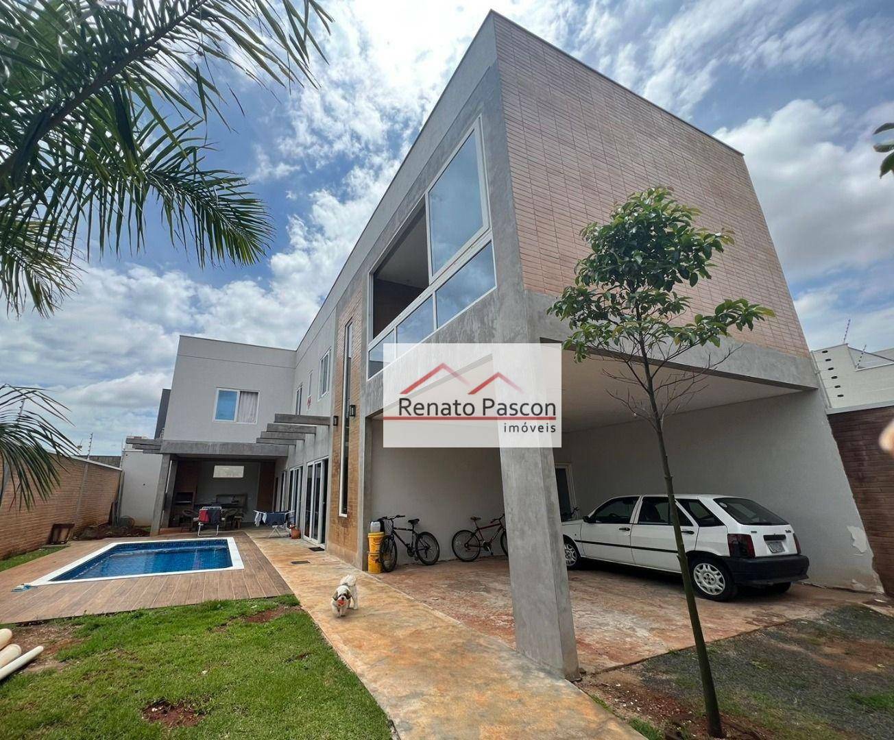 Casa à venda com 3 quartos, 364m² - Foto 1