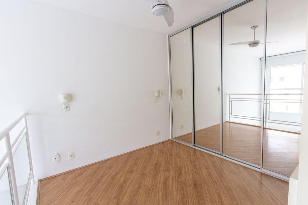 Apartamento à venda com 1 quarto, 43m² - Foto 9