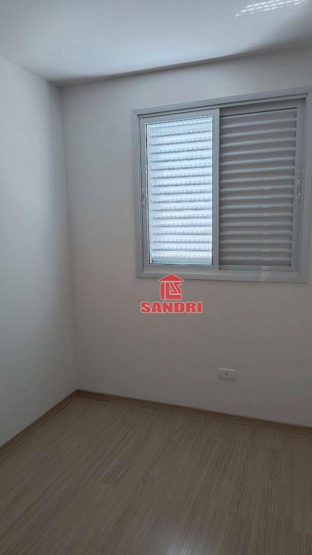 Apartamento para alugar com 3 quartos, 65m² - Foto 7