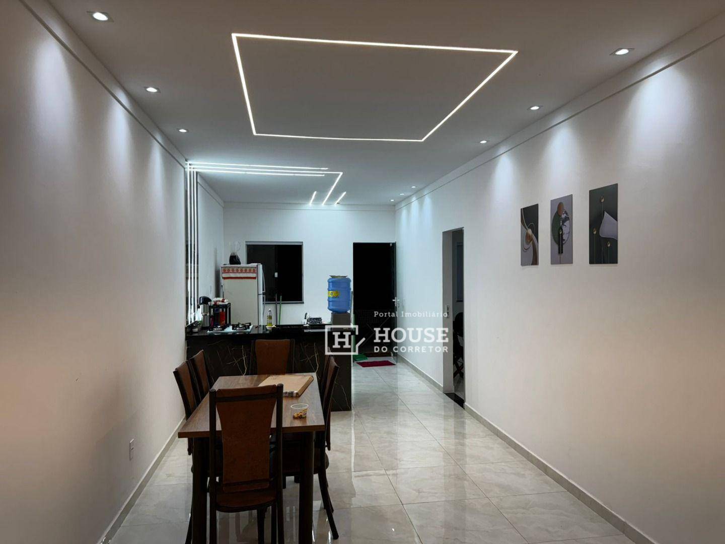 Casa à venda com 3 quartos, 180m² - Foto 9