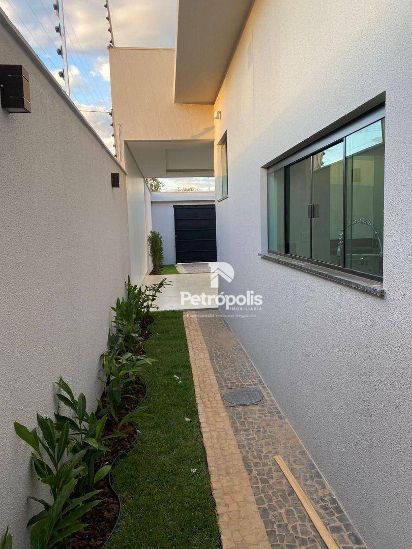 Casa à venda com 3 quartos, 205m² - Foto 19