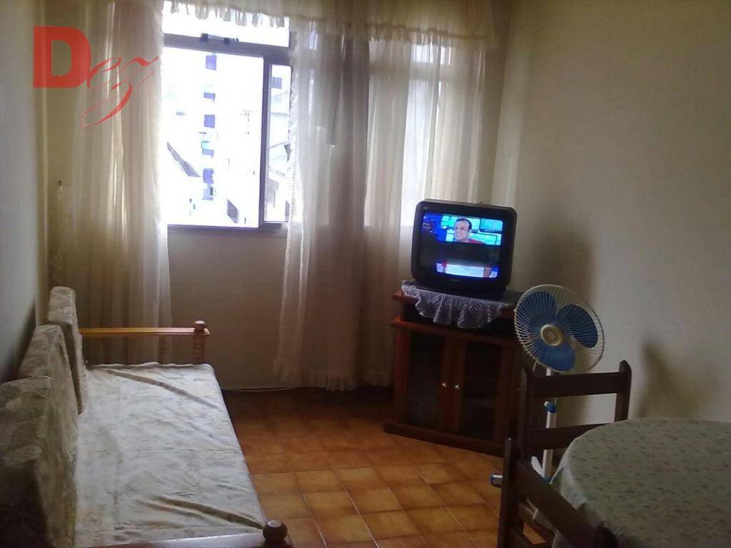 Apartamento à venda com 1 quarto, 49m² - Foto 9