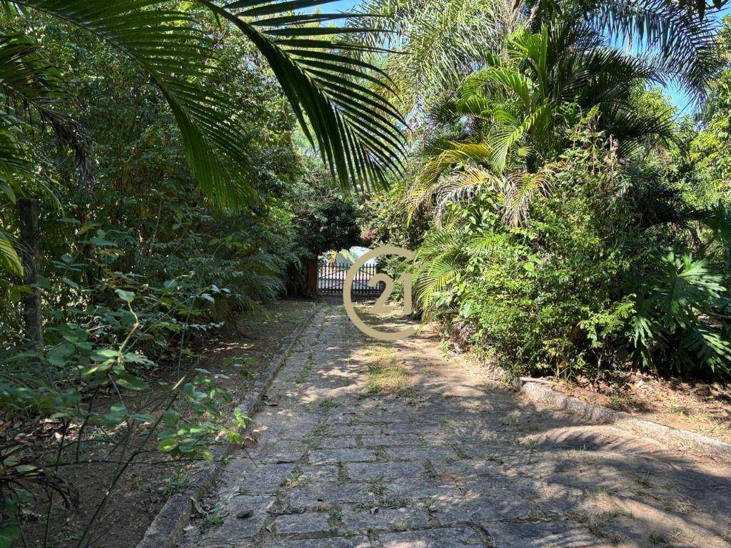 Chácara à venda com 6 quartos, 381m² - Foto 4