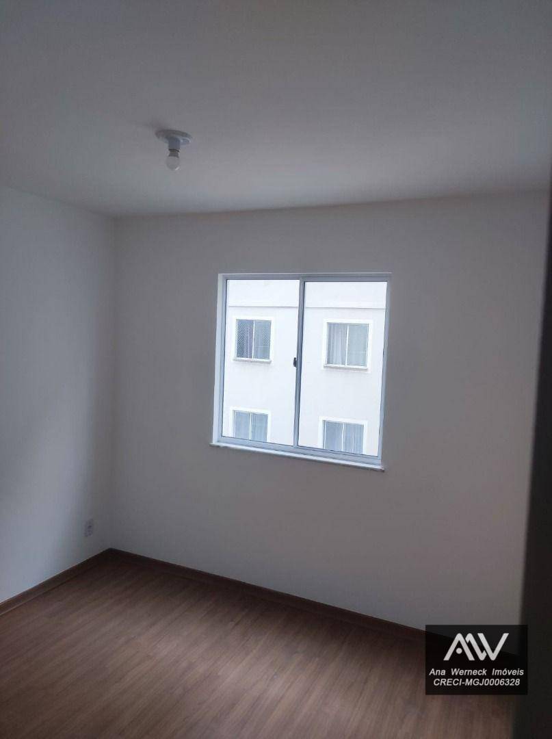 Apartamento à venda com 2 quartos, 45m² - Foto 12