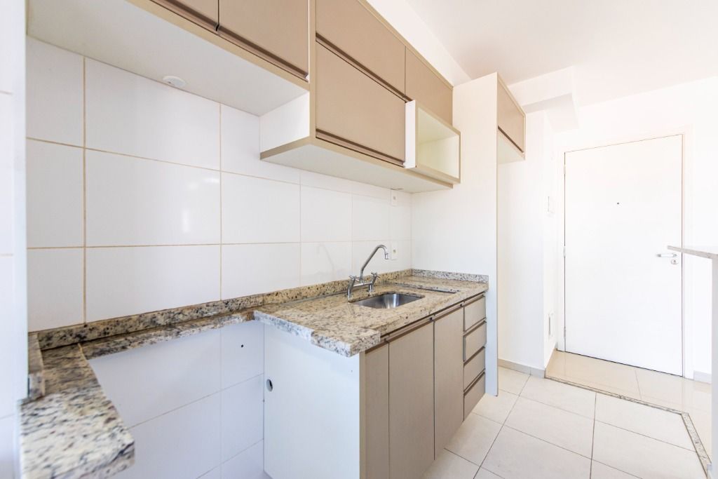 Apartamento para alugar com 3 quartos, 75m² - Foto 41