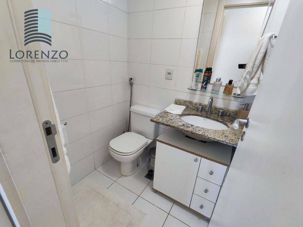 Apartamento para alugar com 2 quartos, 75m² - Foto 23