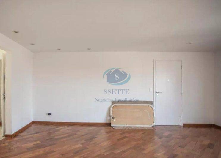 Apartamento à venda com 4 quartos, 127m² - Foto 17