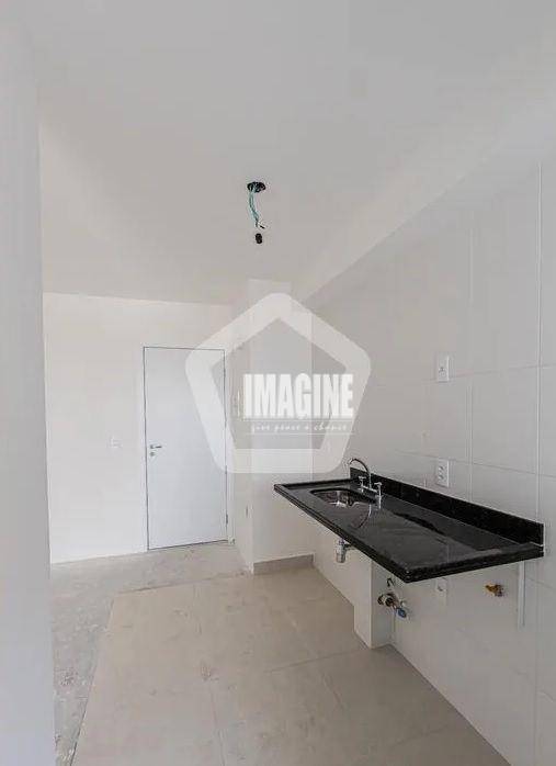 Apartamento à venda com 2 quartos, 66m² - Foto 20