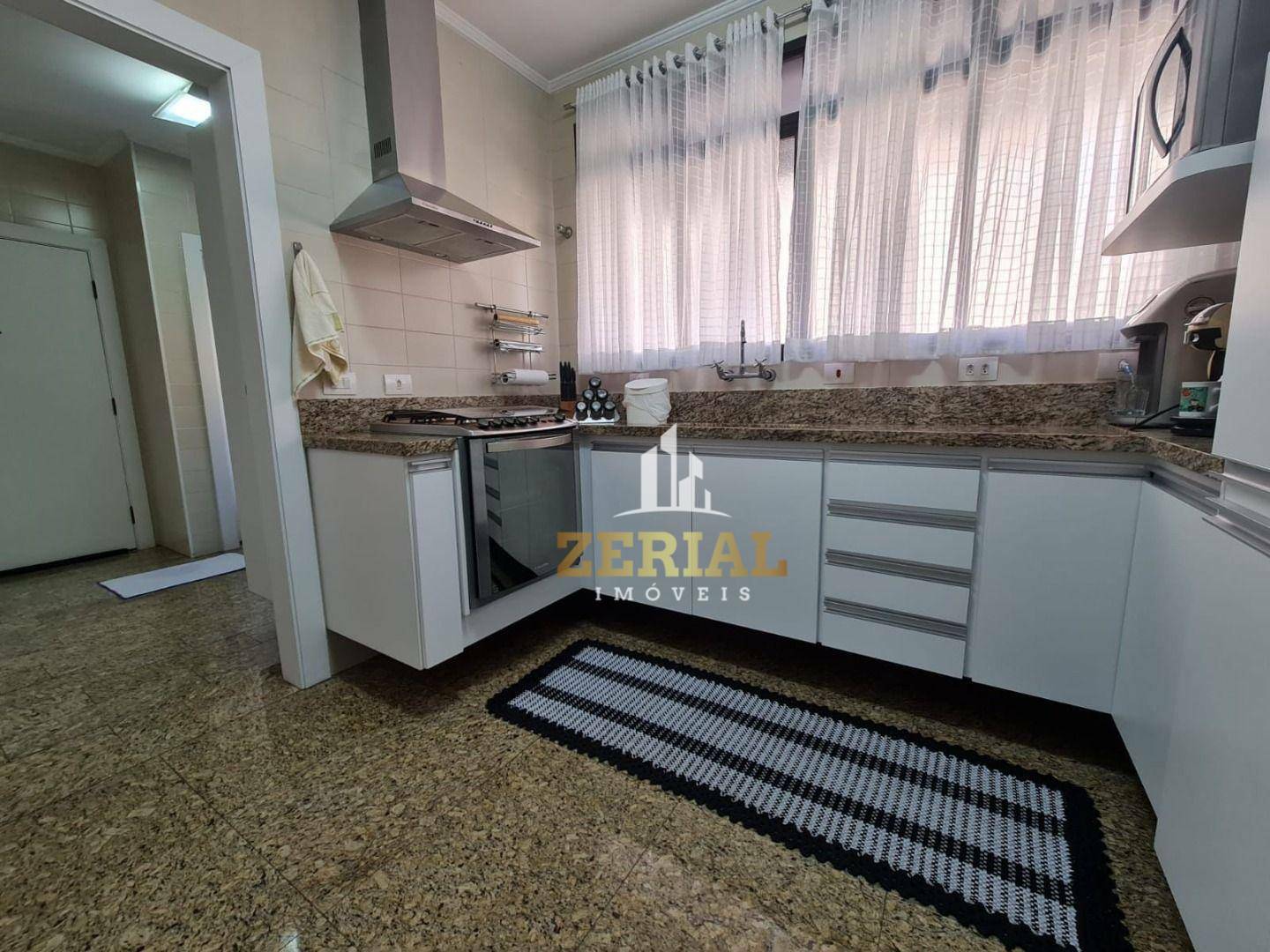 Apartamento à venda com 4 quartos, 226m² - Foto 12