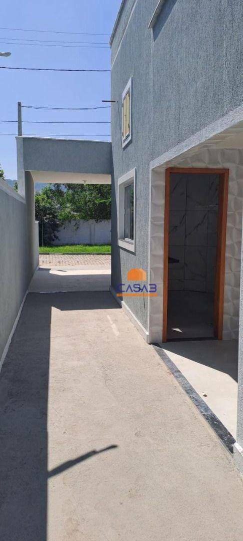 Casa à venda com 2 quartos, 80m² - Foto 19