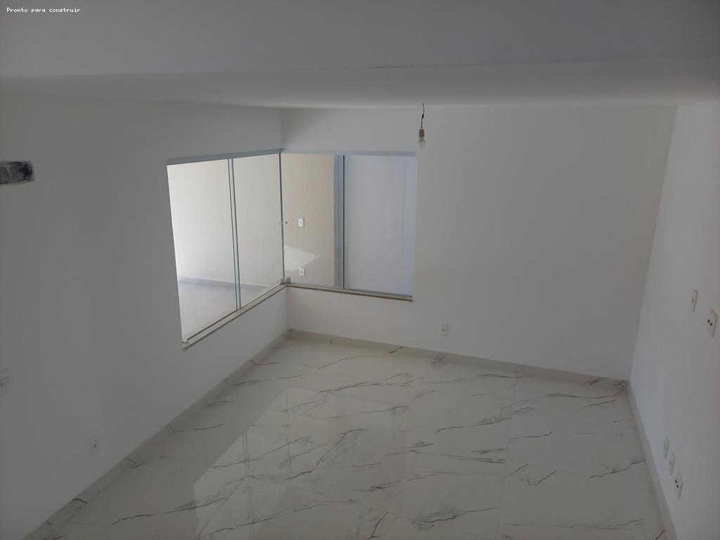 Casa à venda com 4 quartos, 214m² - Foto 19