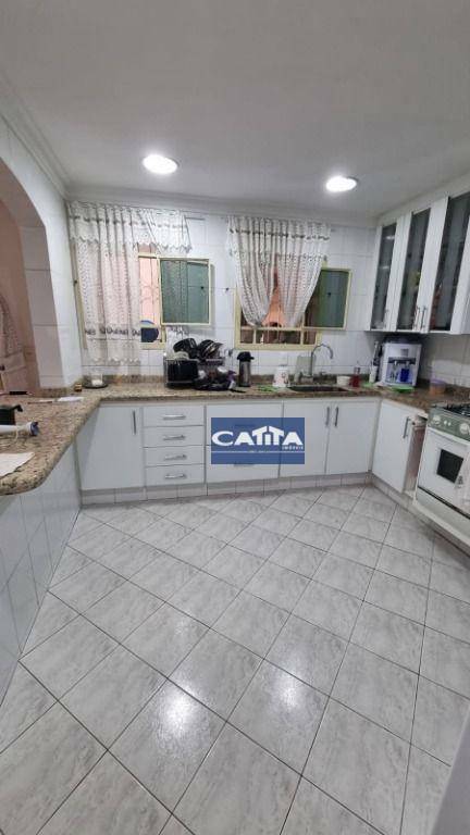 Sobrado à venda com 4 quartos, 300m² - Foto 6