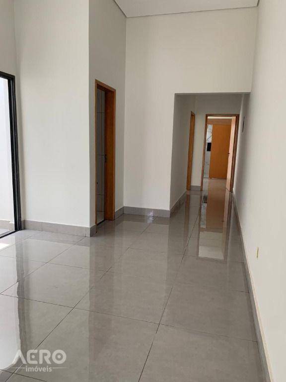 Casa à venda com 3 quartos, 138m² - Foto 10