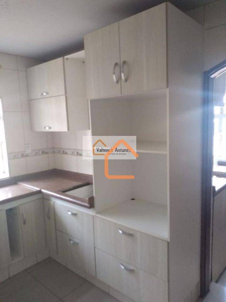 Casa à venda com 5 quartos, 340m² - Foto 9