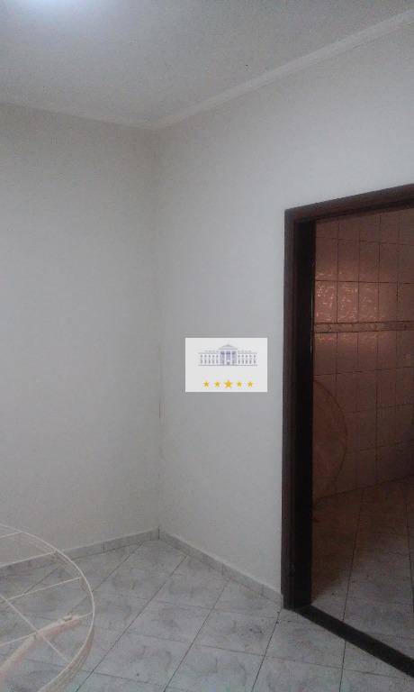 Sobrado à venda com 4 quartos, 235m² - Foto 6