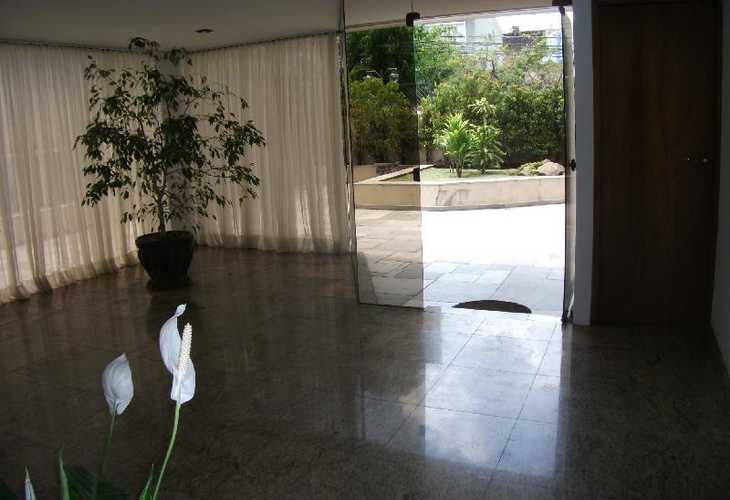 Apartamento à venda com 3 quartos, 123m² - Foto 8