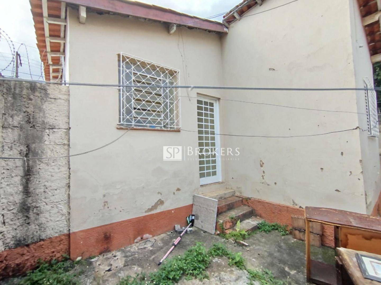 Casa para alugar com 2 quartos, 145m² - Foto 27