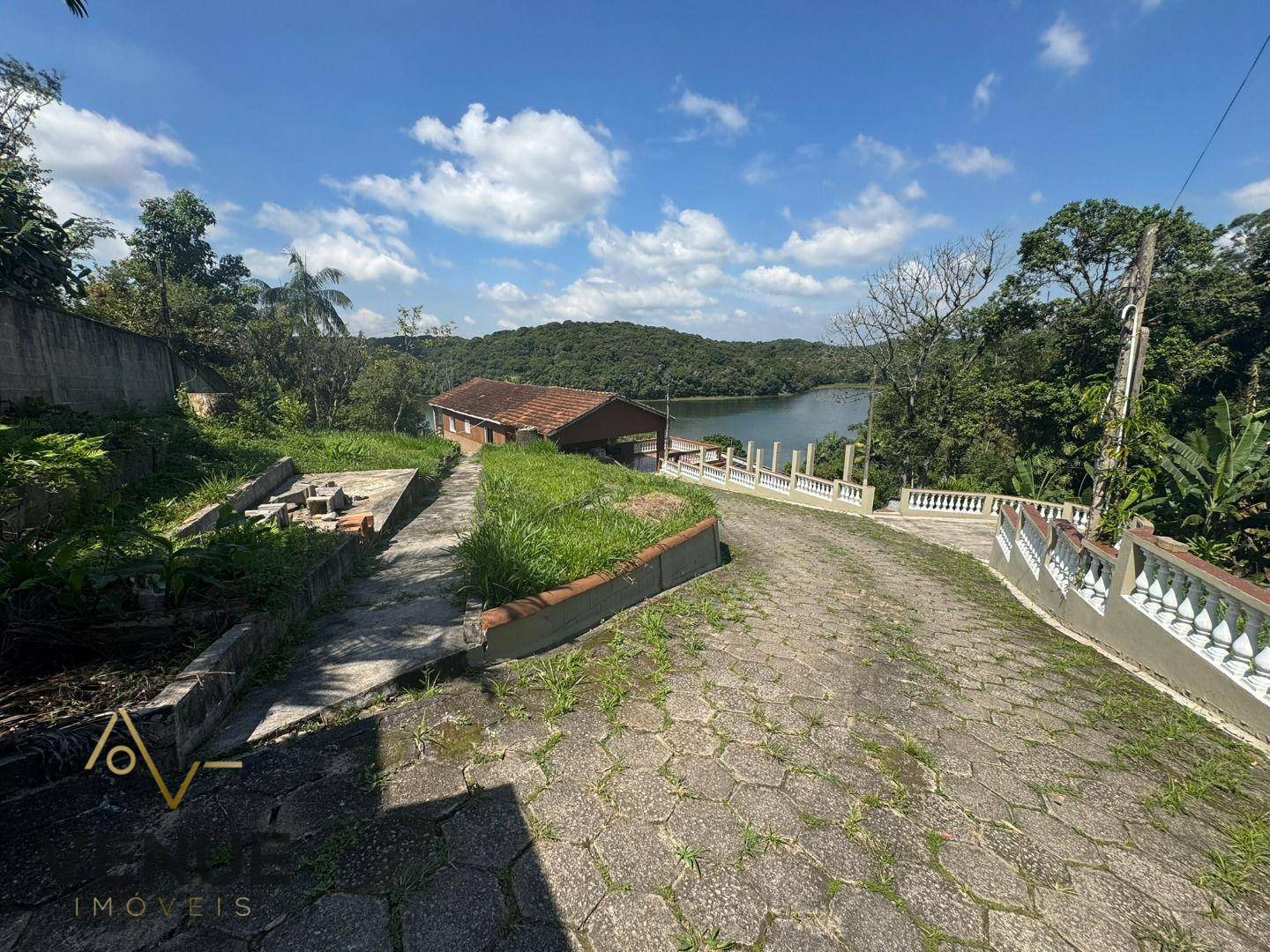 Chácara à venda com 2 quartos, 200m² - Foto 10