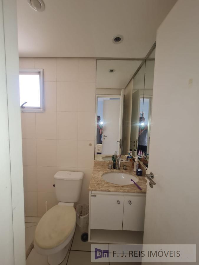 Apartamento à venda com 3 quartos, 134m² - Foto 13