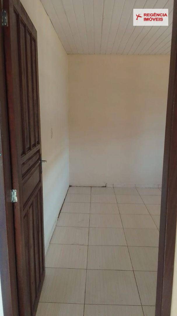 Casa para alugar com 2 quartos, 56m² - Foto 12