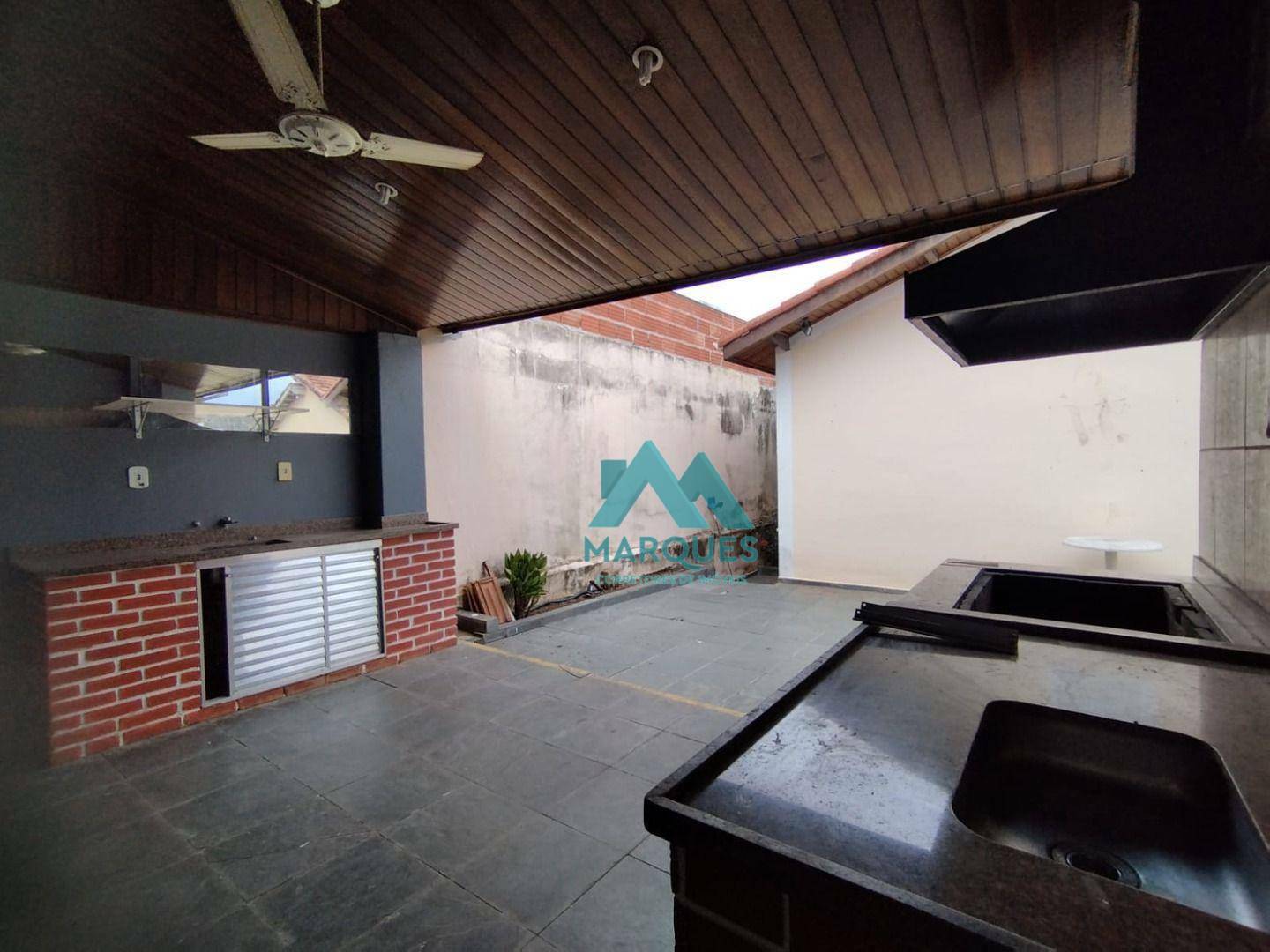 Casa para alugar com 3 quartos, 160m² - Foto 20