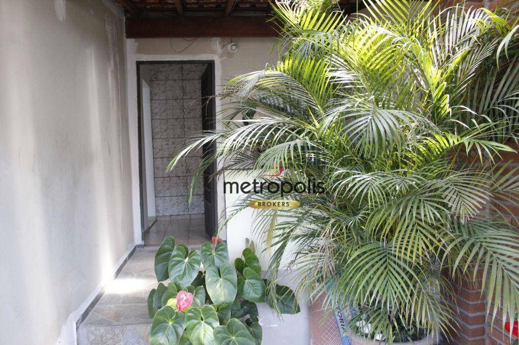 Casa à venda com 4 quartos, 236m² - Foto 16