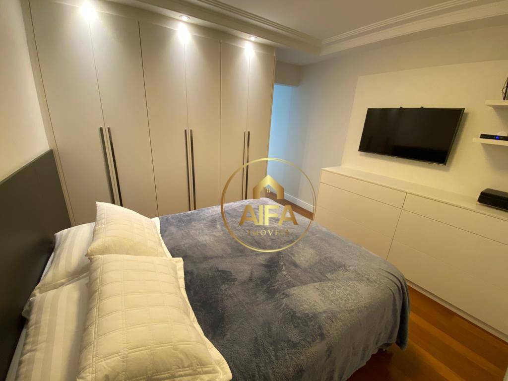 Apartamento à venda com 3 quartos, 144m² - Foto 7