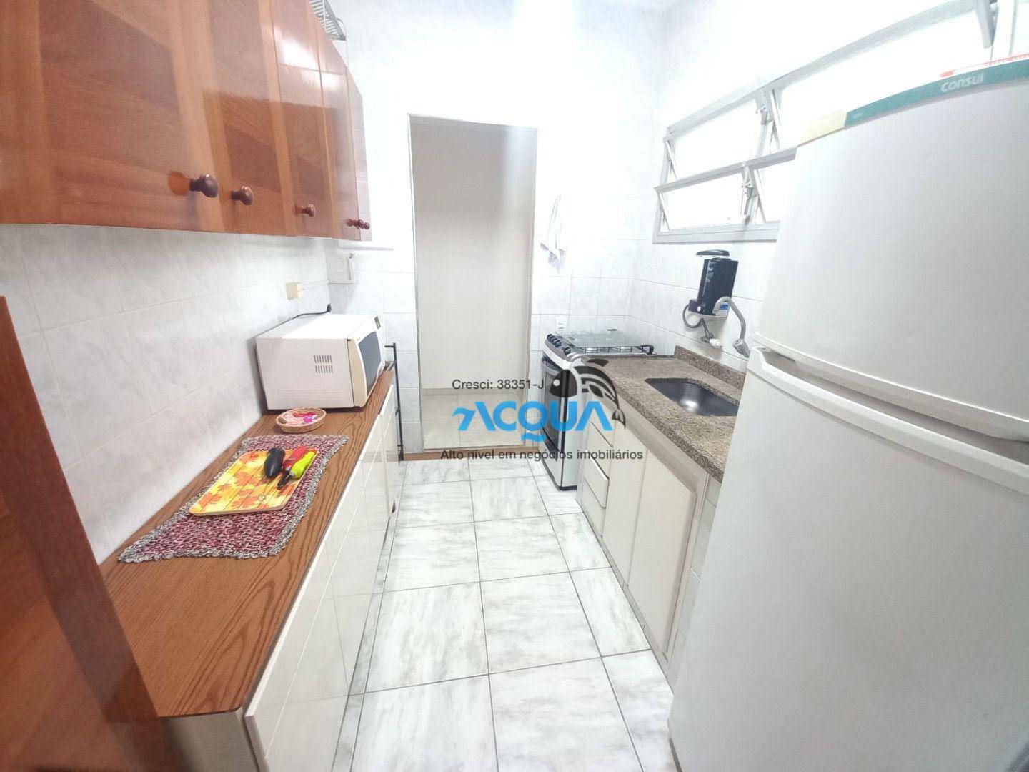 Apartamento à venda com 2 quartos, 60m² - Foto 2