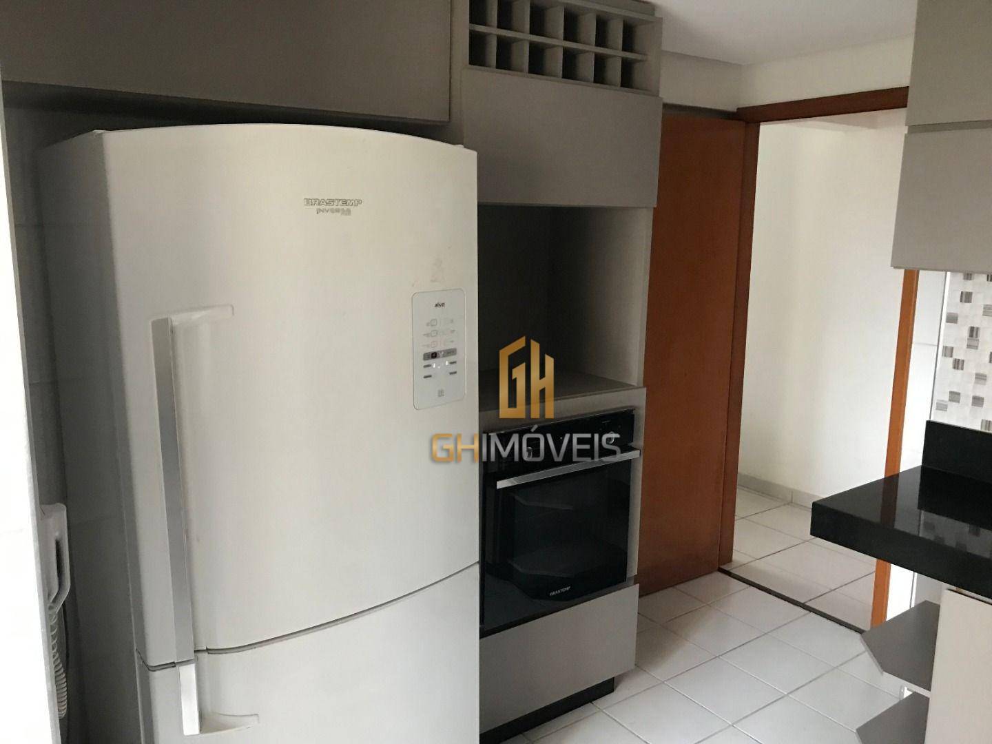 Apartamento à venda com 3 quartos, 90m² - Foto 5