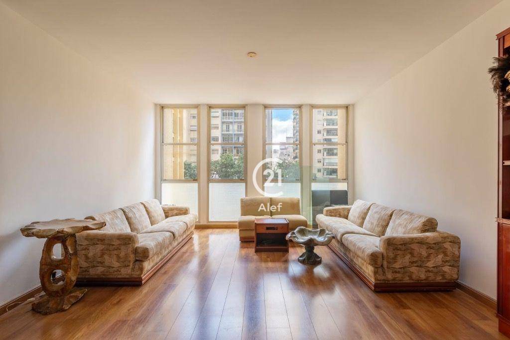 Apartamento à venda com 2 quartos, 121m² - Foto 1