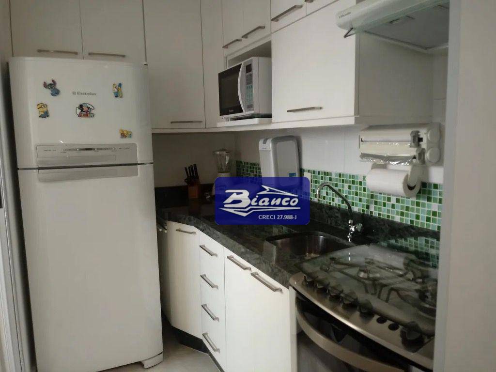 Apartamento à venda com 2 quartos, 57m² - Foto 18