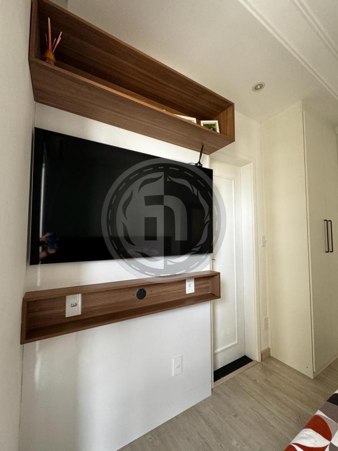 Apartamento à venda com 3 quartos, 95m² - Foto 8