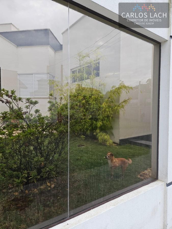 Casa à venda com 3 quartos, 321m² - Foto 2