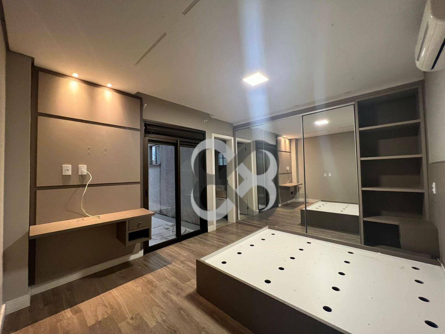 Casa à venda com 4 quartos, 450m² - Foto 40