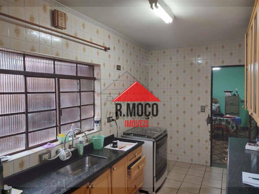 Sobrado à venda com 3 quartos, 149m² - Foto 11