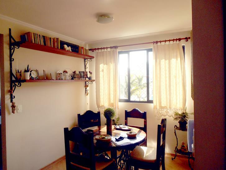 Apartamento à venda com 2 quartos, 60m² - Foto 2