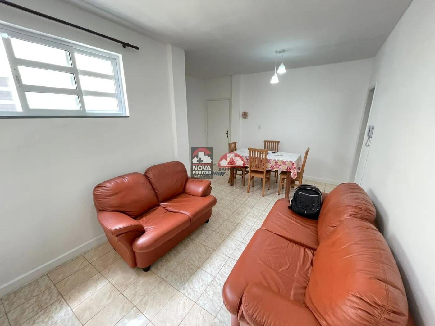 Apartamento à venda com 2 quartos, 75m² - Foto 1