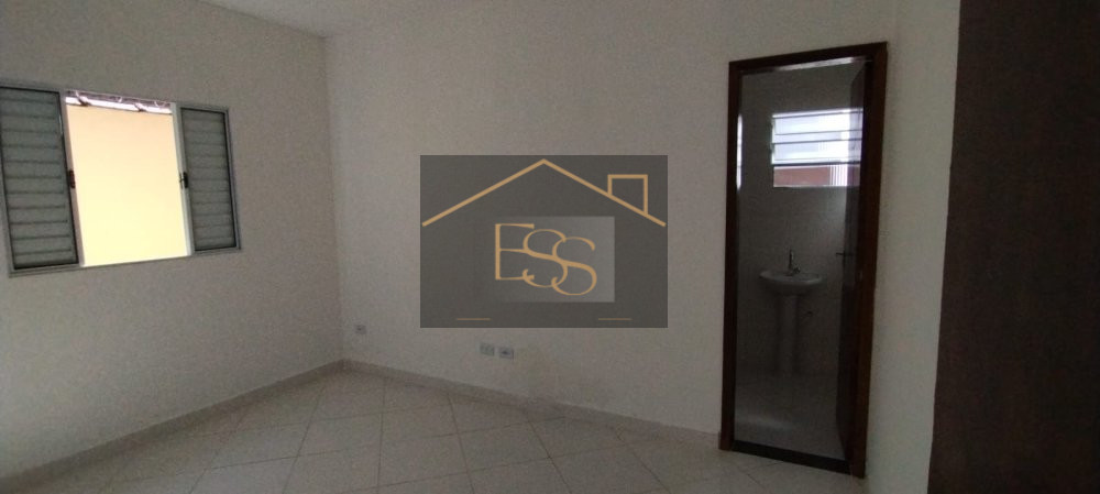 Casa à venda com 2 quartos, 60m² - Foto 15