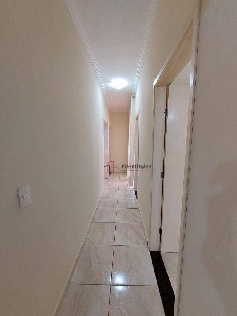 Casa para alugar com 2 quartos, 168m² - Foto 7