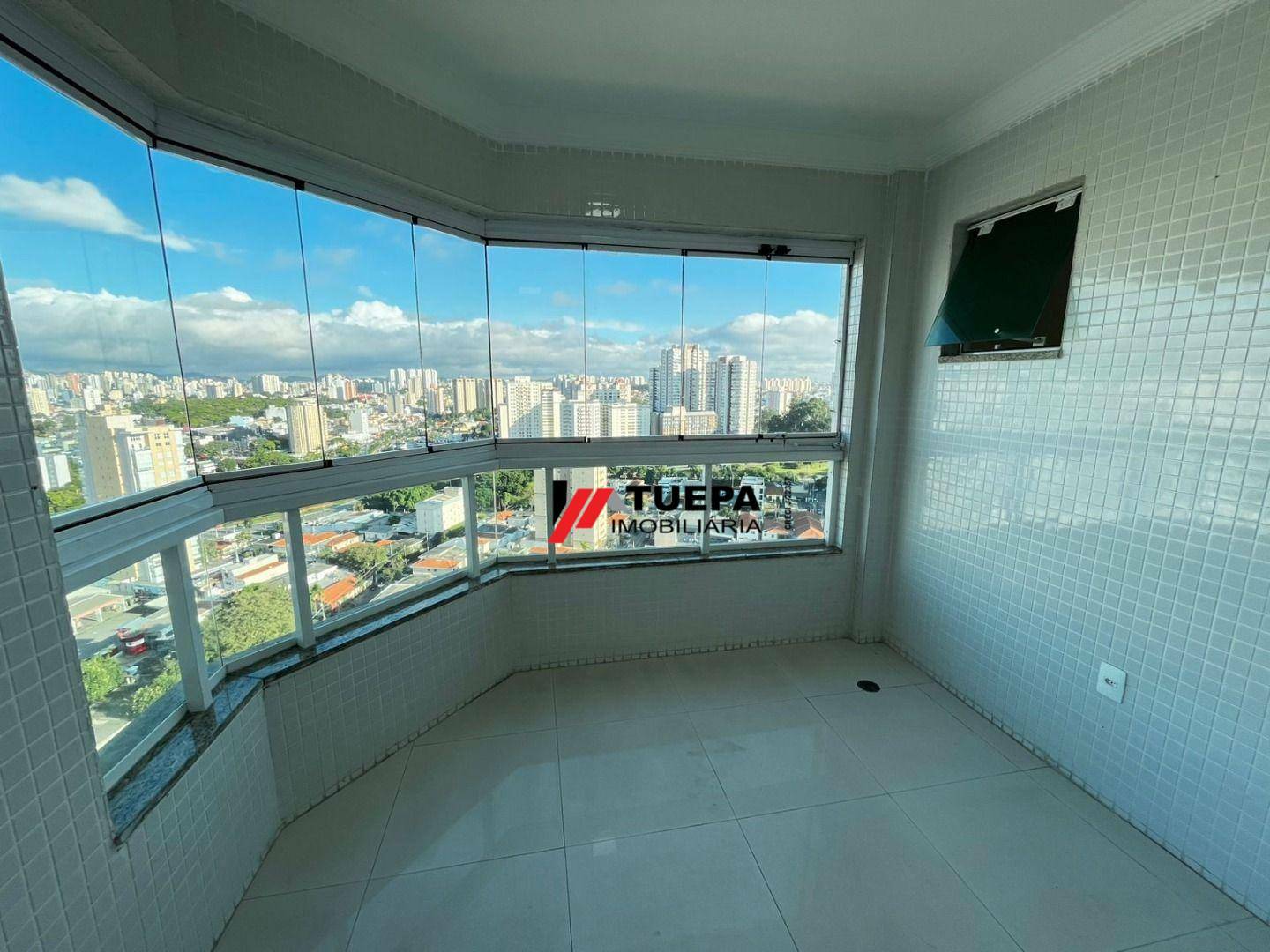 Apartamento para alugar com 3 quartos, 150m² - Foto 21