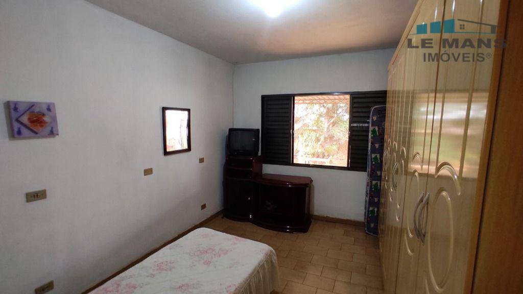 Chácara à venda com 3 quartos, 315m² - Foto 25