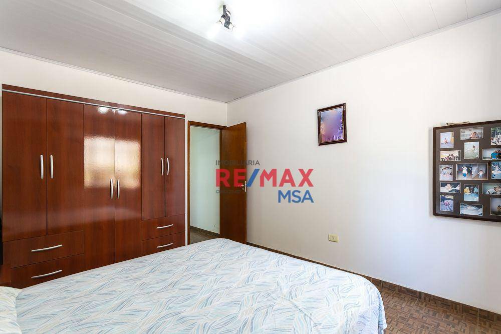 Casa à venda com 3 quartos, 200m² - Foto 16